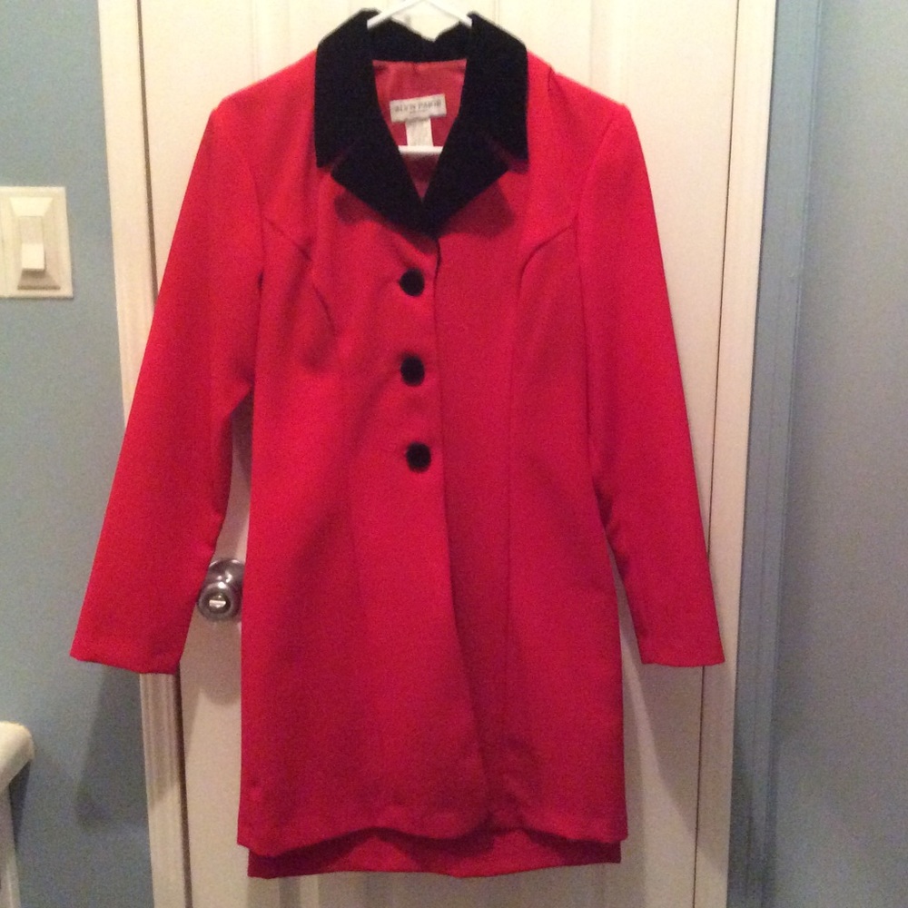 Alyn Paige Red dress and jacket